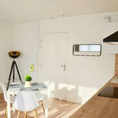 Dolmen Adrien 1 *
